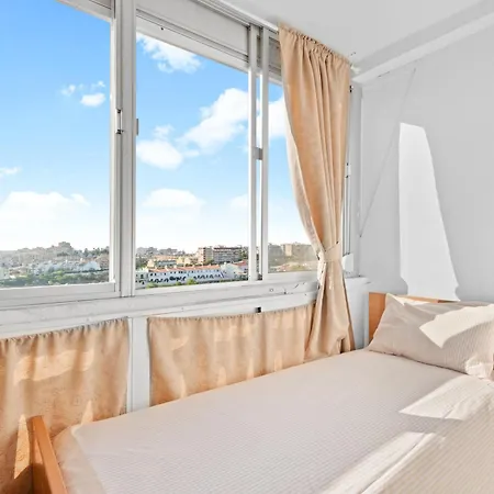 Views With Pool, Torrevieja